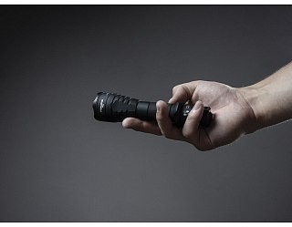 Armytek Taschenlampe Predator Pro Magnet USB  Warm  | Huntworld.de